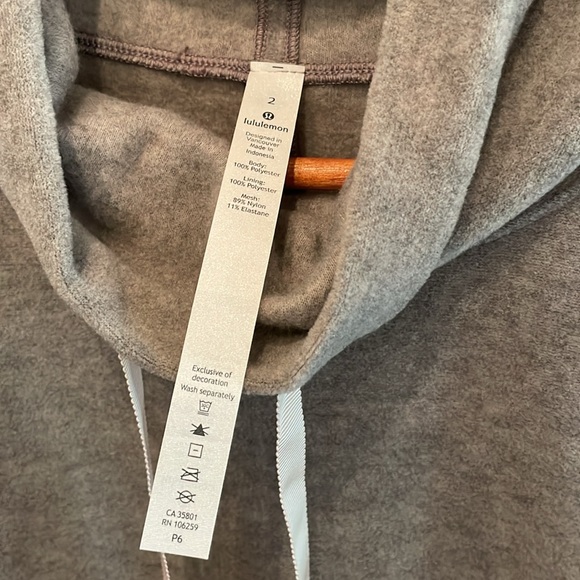 Lululemon Go Forward Pullover Fleece Size 2, NWT - Picture 4 of 15